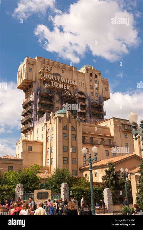 El Hollywood Hotel Tower Torre Del Terror Ride En El Walt Disney