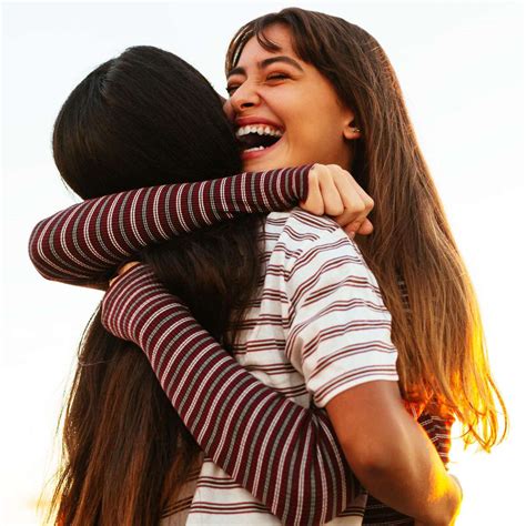 29 Ways To Be A Better More Caring Friend
