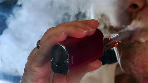 Vaping While Driving Could Be Illegal Say Police Express And Star