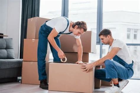House Shifting Domestic Packers Movers Services In Boxes Pan India At