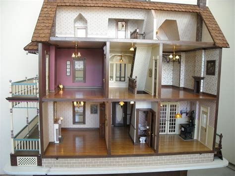 Estate Sales Portland Miniature Show Victorian Dollhouse Modern Dollhouse Dollhouse Decor