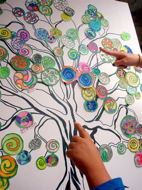 40 Easy Collaborative Art Projects For Kids In 2019 Class Art