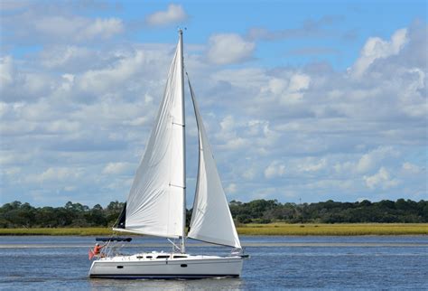 Sailboats For Sale Texas Racing And Cruising Sailtrader