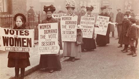 The suffragettes wanted to be able to vote so they protested in many ways. Museum of London: Votes for Women - Museums + Heritage Advisor