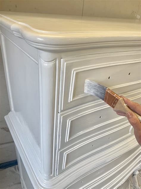 White Painted Dressers White Painted Furniture Chalk Paint Furniture
