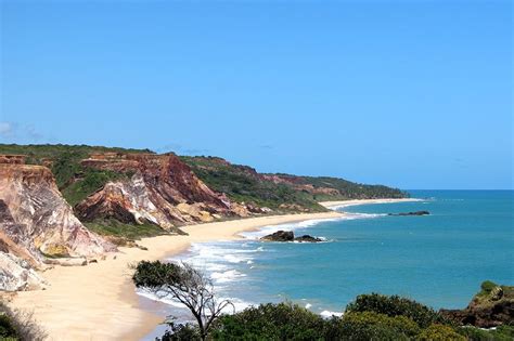 Praia de nudismo as melhores opções espalhadas pelo Brasil