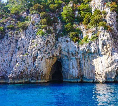 How To Visit The Blue Grotto In Italy In 2022 Day Trips From Rome