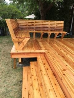 Stephanie shares diy projects, woodworking plans, room makeovers, remodeling, and craft projects. Ana White | custom cedar bench for deck - DIY Projects