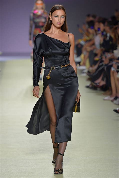 Irina Shayk Walks Versace Show Milan Fashion Week Celebmafia