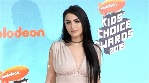 Sssniperwolf now does reaction videos as well as gaming, and they've introduced her to a whole new audience here are some facts that you may not know about sssniperwolf. SSSniperWolf 2019 Kids' Choice Awards Orange Carpet - YouTube