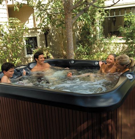 Jacuzzi Hot Tubs J300 Range Comfort Collection Tanby Pools