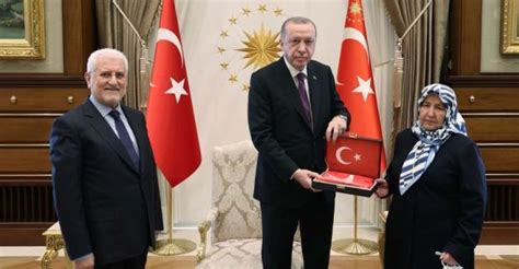 Cumhurbaşkanı Erdoğan şehit Savcı Kiraz ın Anne Ve Babasını Kabul Etti Hukuki Haber