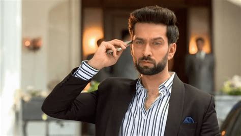 Ishqbaaz Serial Cast Real Names And Background Of All Characters With Image