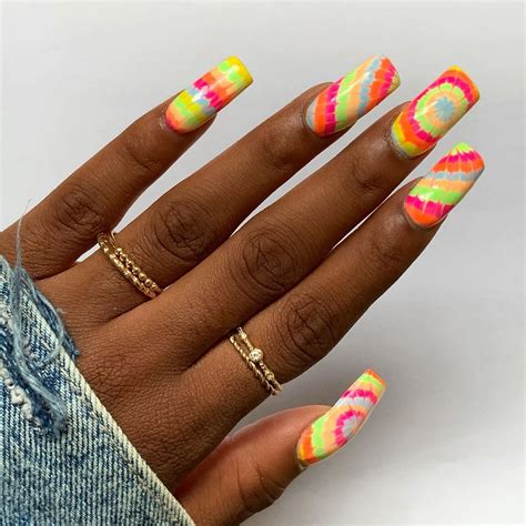 Tie Dye Nail Art Is The Beauty Trend You Need To Try Emily Cottontop