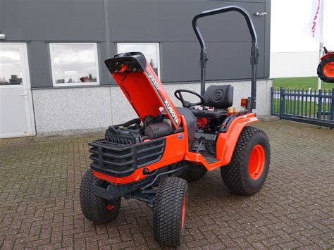 Kubota B2410 4wd Hst • Vm Service