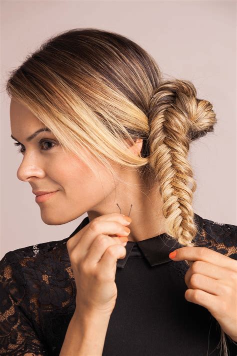French braid fishtail easy to follow and le. How to create your new favourite updo: The side fishtail ...