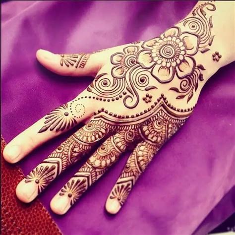 20 Latest Engagement Mehndi Designs Sheideas