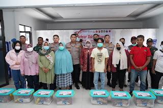 WakaPolda Jabar Tinjau Langsung Pelaksanaan Vaksin Covid Ser