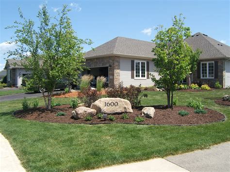 Create a beautiful yard with the help of others. Do It Yourself Landscape Design - Landscape Ideas