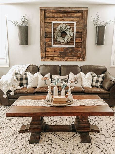 36 Popular Farmhouse Living Room Makeover Decor Ideas To Have Now