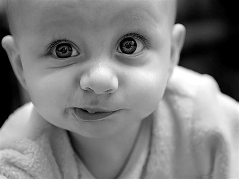 Cute Baby Funny Face Desktop Wallpaper