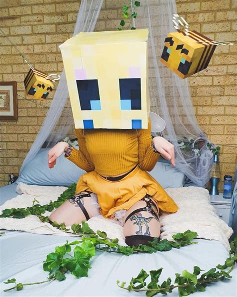 💥 You Have Been Blessed By The Minecraft 👏 Bee 👏 Queen 1 Like For