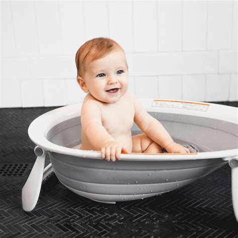 Boon Naked Position Collapsible Bathtub