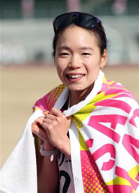 Jun 14, 2021 · 初のマラソンレースとなる2005年3月の名古屋国際女子マラソンで、並み居る強豪を抑えて2時間24分19秒の好記録で優勝。 同年8月の世界選手権ヘルシンキ大会では、日本人最高位の6位に入った。 一山、前田が好記録狙う 大阪国際女子マラソン、東京五輪へ ...
