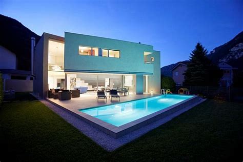A 640 Sqm Modern Switzerland House