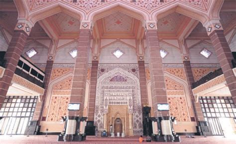 Seni Bina Dalam Masjid Arte Of Bina