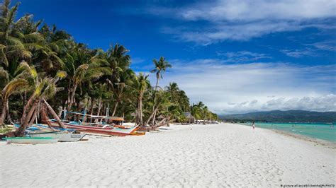 Philippines Boracay Island Faces Closure Dw
