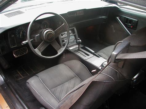 1980s car projects camaro iroc z28 buy sell trade you. Rhode Island 86 Z28 305 Automatic Black / Gold - Third ...