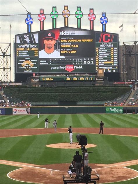 fan photos from cleveland indians 12th straight victory today in chicago sports illustrated