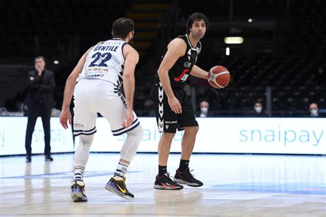 Questa sera alle ore 19 a pisa verrà presentato il calendario. Dinamo Sassari-Virtus Bologna oggi: orario, tv, programma ...