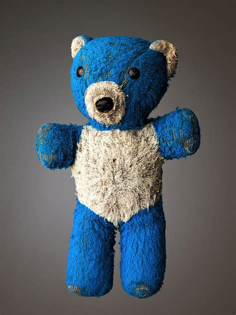 Much Loved Teddy Bears Portraits Fubiz Media