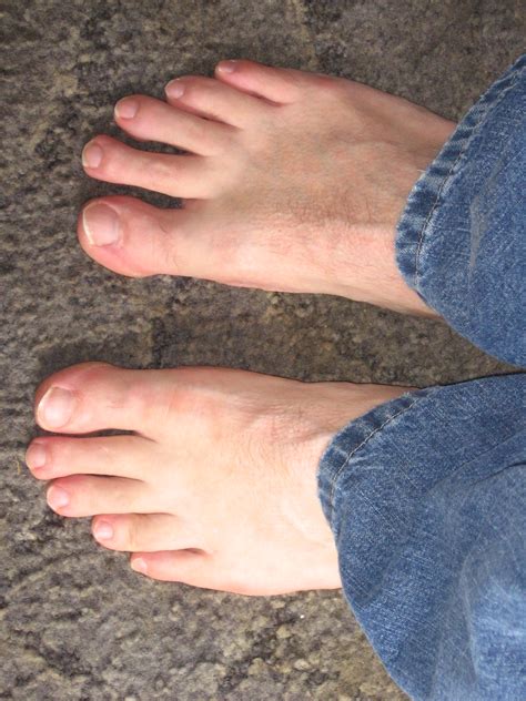 Male Bare Feet A Newer One Of My Feet Alan Flickr