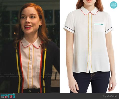 In the season finale, zoey must face a difficult goodbye. WornOnTV: Zoey's white shirt with multicolor piping on ...