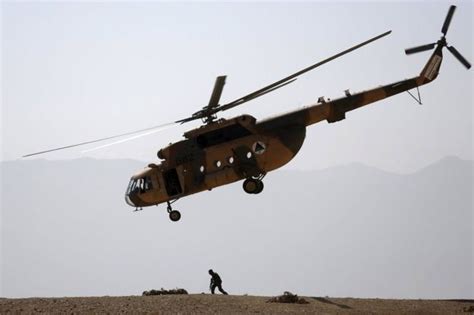 Afghan Taliban Seize At Least 13 Soldiers After Helicopter Crash Bbc News