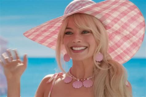 10 Film Margot Robbie Dengan Rating Tinggi Barbie Di Puncak