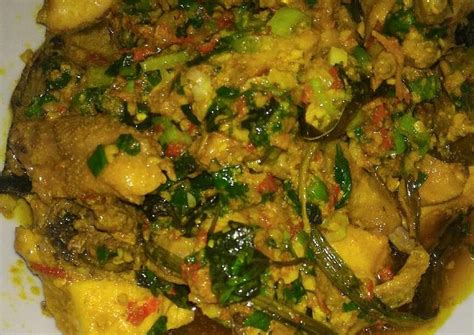 Berbagai resep masakan manado memang terkenal dengan citarasa pedasnya yang segar. Resep Ayam rica-rica khas manado oleh Wiwin Ramandani ...