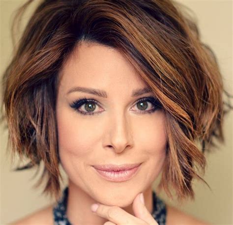 ≡ Short Hairstyles For Women Over 50 》 Her Beauty