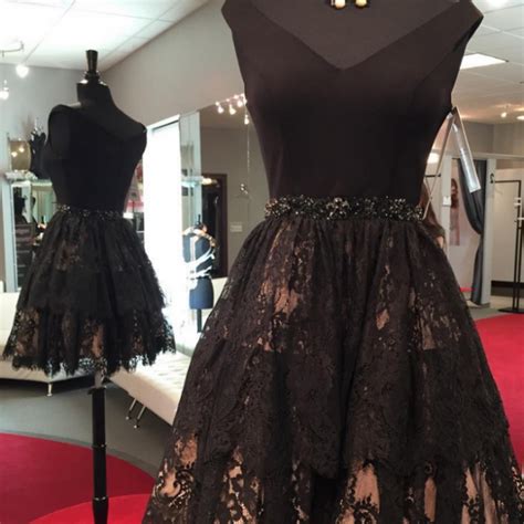 Tired Lace Skirt V Neck Satin Homecoming Dresses Little Black Gowns