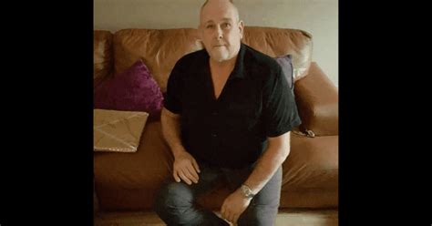 This knowledge is also useful for managers, employers, and for anyone to use in everyday situations where telling the truth from a lie can • if you believe someone is lying, then change subject of a conversation quickly, a liar follows along willingly and becomes more relaxed. Jeremy Kyle guest who died after failing lie detector on ...
