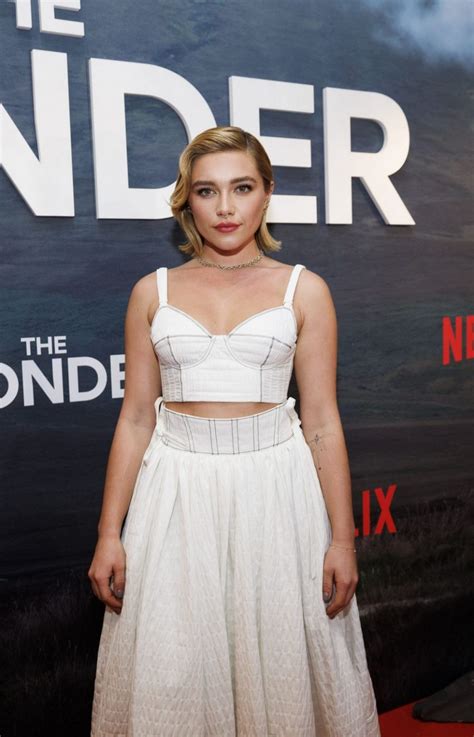 Florence Pugh Sexy In Tight Dress At The Wonder Premiere Photos