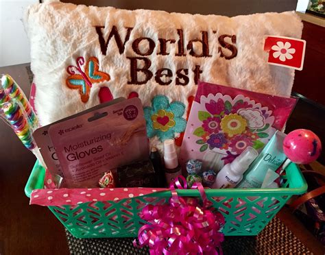 First time mothers day gifts amazon. Mother day basket 🌸🎀👵🏻🌸🎀🌸🎀🌸🎀🌸 | Mothers day baskets ...