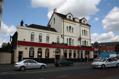 The Goose Walthamstow © Dr Neil Clifton Geograph Britain And Ireland