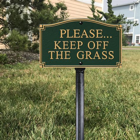 Keep Off The Grass Statement Lawn Plaque Sku Wp 0018