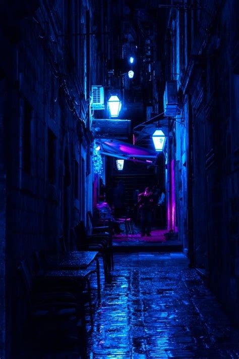 What Color Is Good With Dark Blue - Best Color Combinations