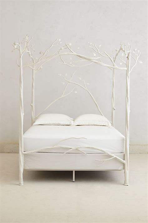 This incredible forest canopy bed has so much character and is soooo unexpected. Forest Canopy Bed in 2020 | Canopy bedroom, Bedroom diy ...