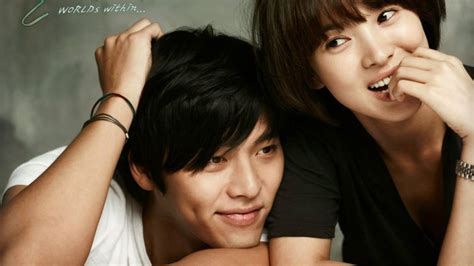 Then, hyun bin was dating kang sora, although, in the end, they broke up, too. Are Song Hye Kyo and Hyun Bin Dating Again? - BlockToro